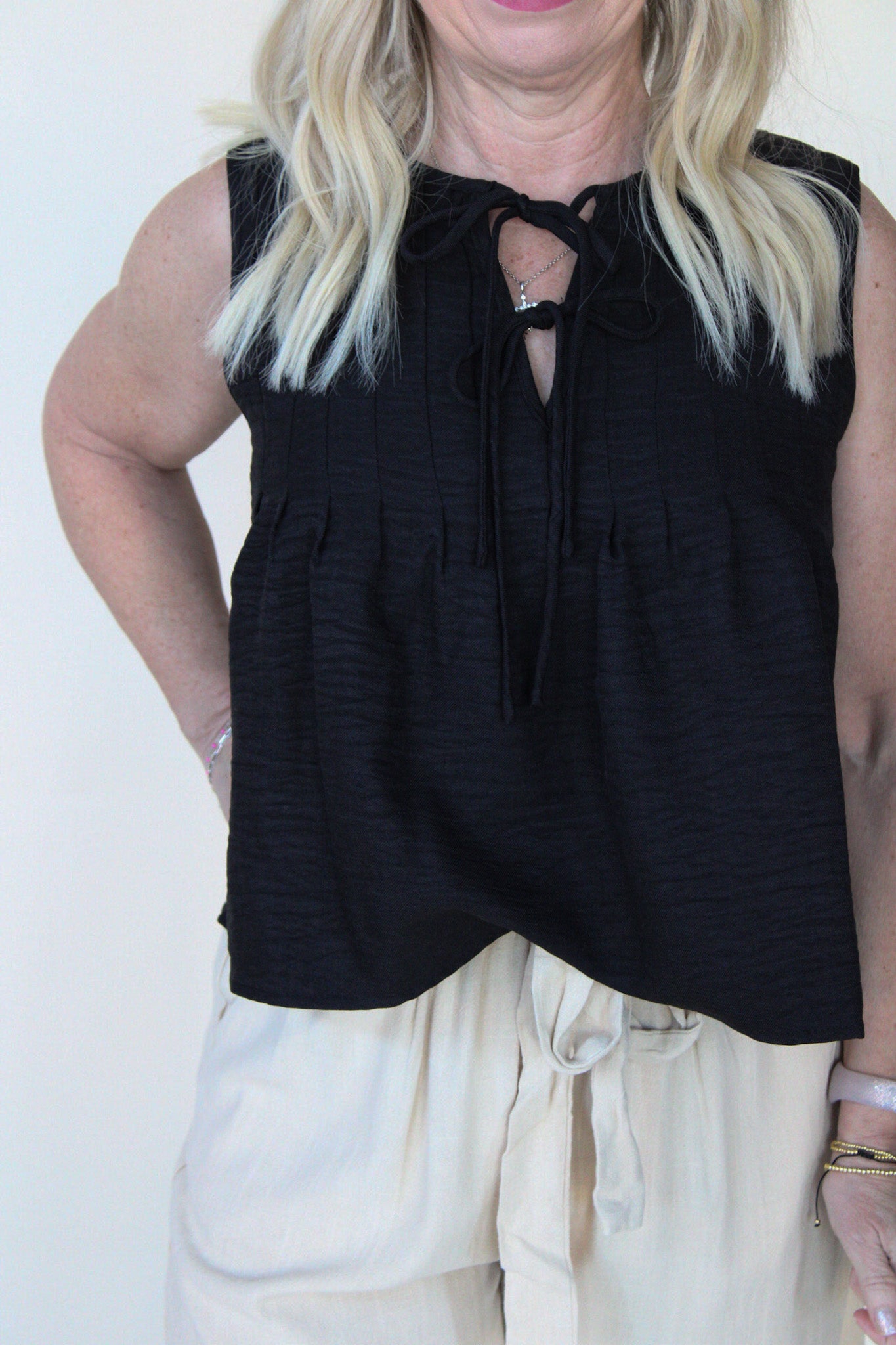Lola Sleeveless Top