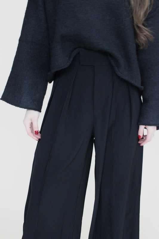 Britton Pleated Pant