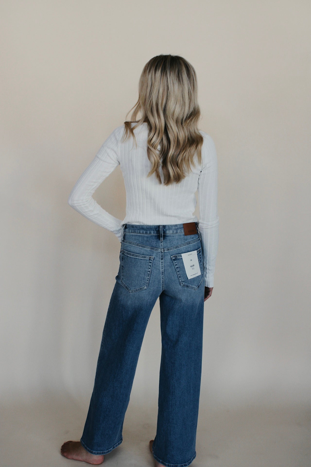 Hidden High Rise Wide Leg Jean