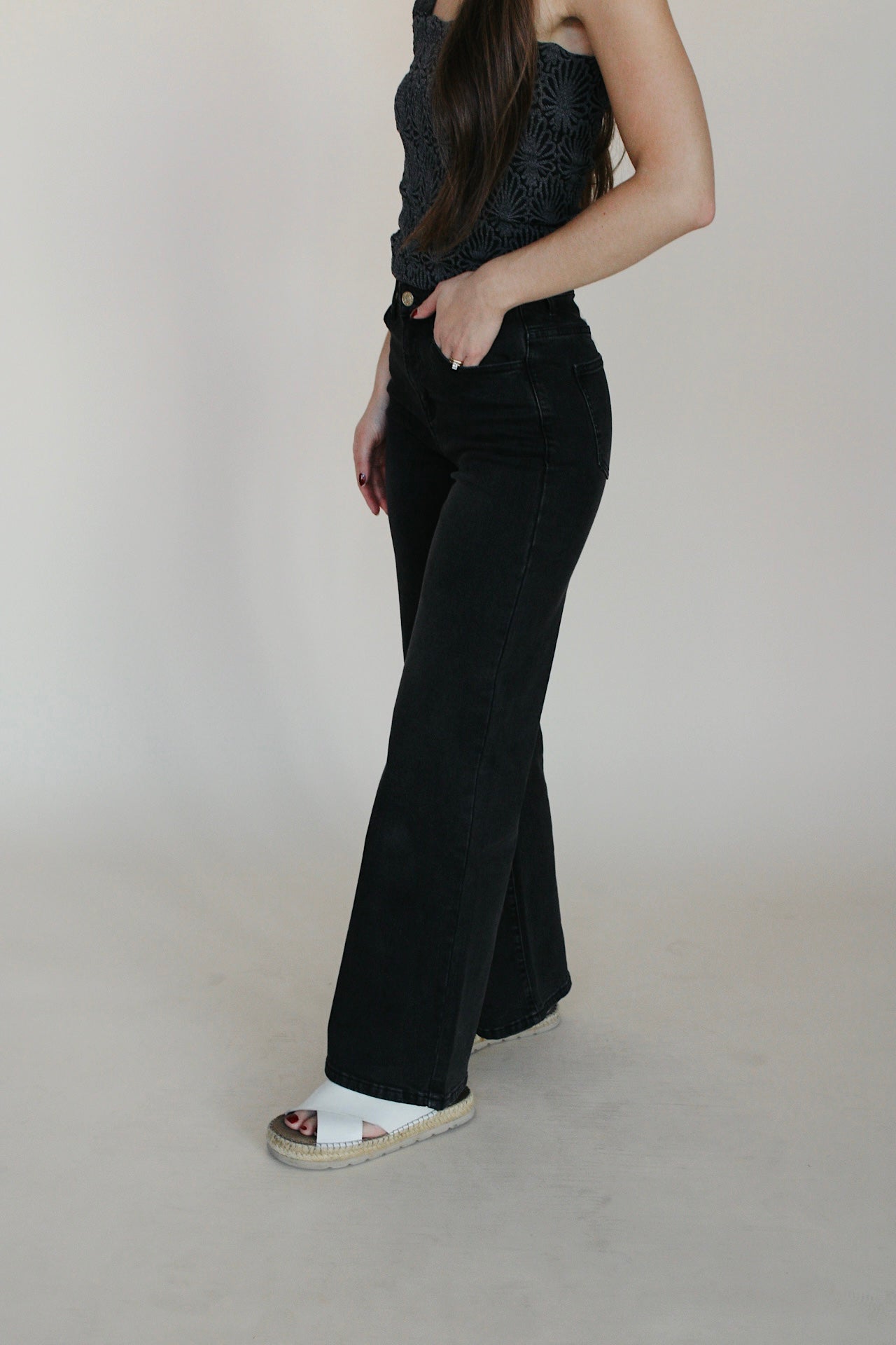 Molly Wide Leg Jeans - Black
