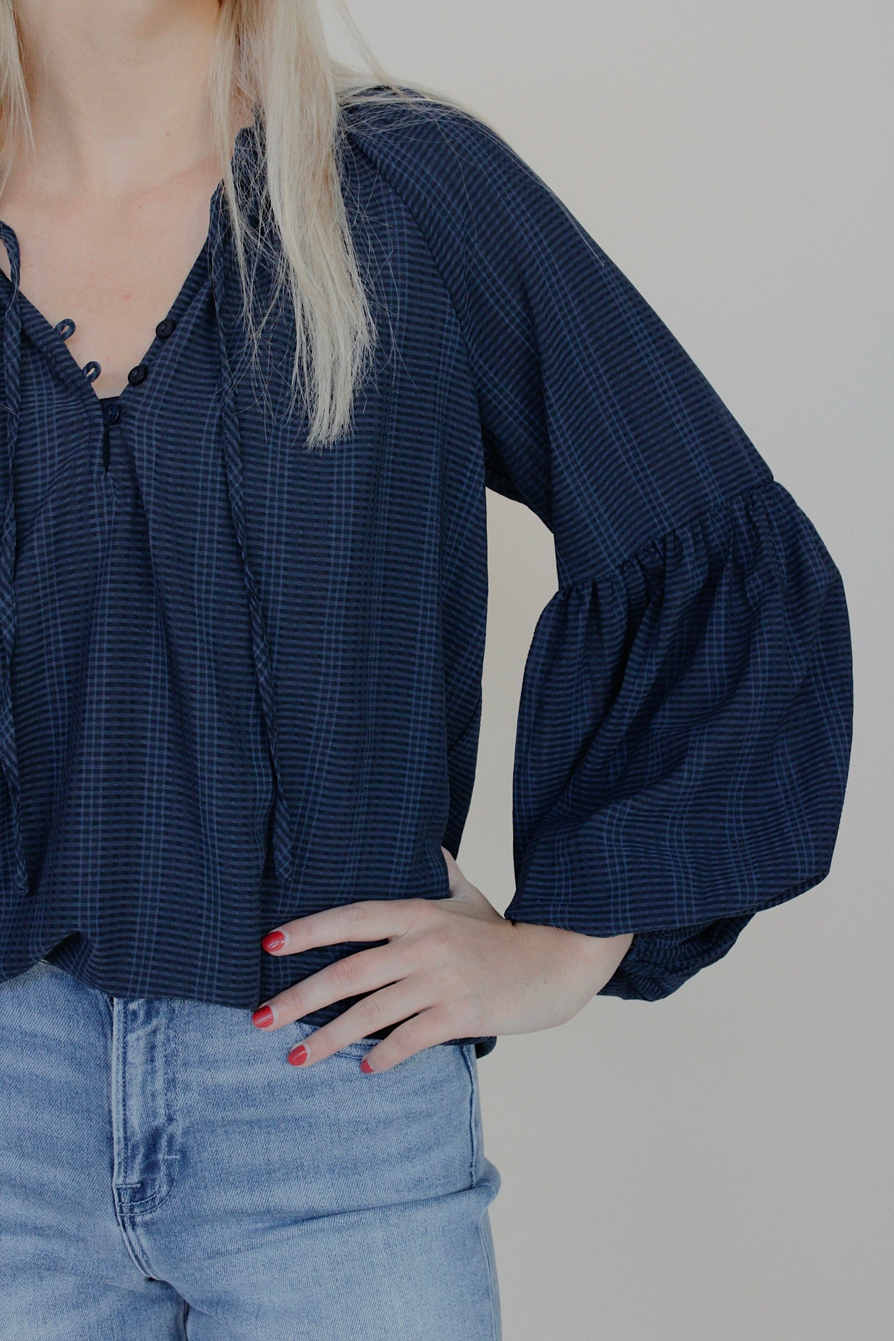 Tiered Balloon Sleeve Check Blouse