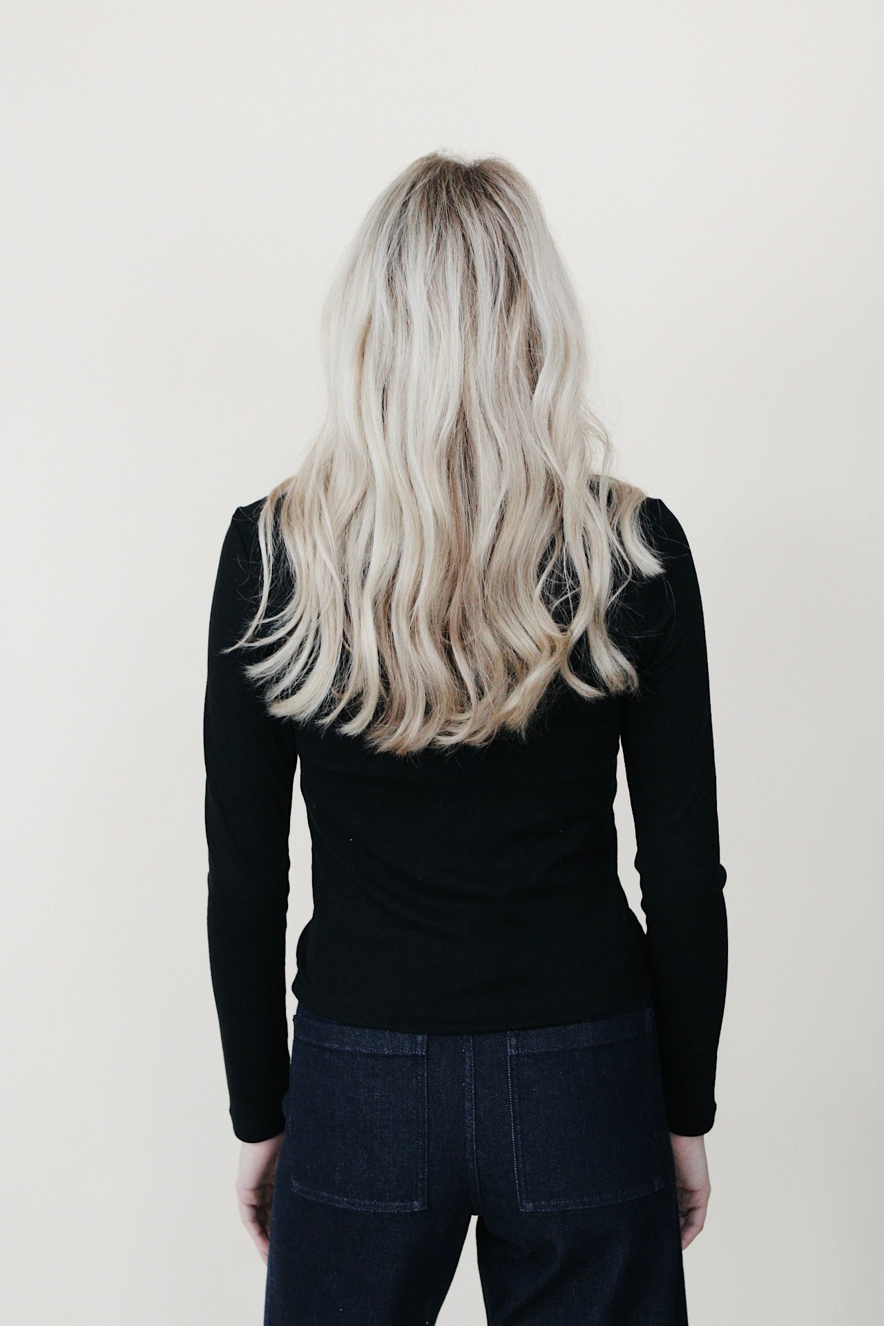 Basic Scoop Neck Long Sleeve