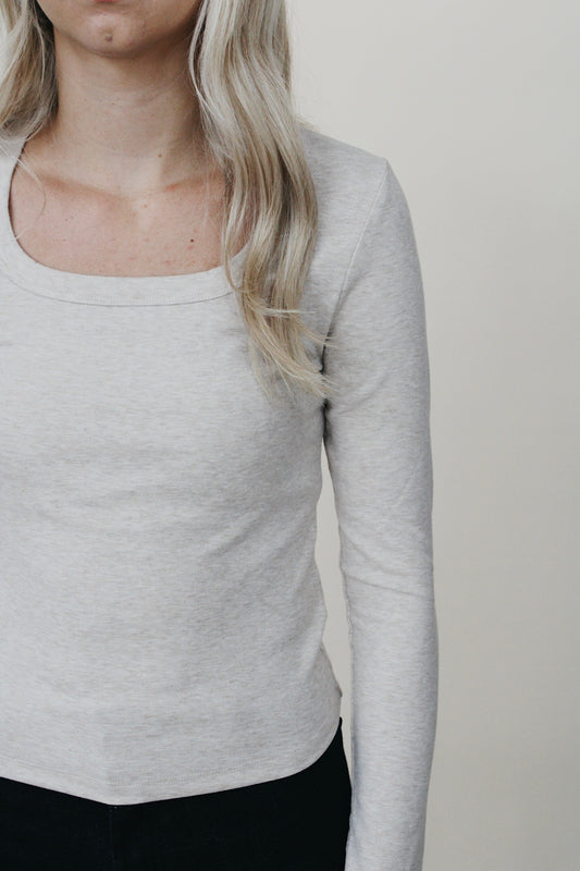 Basic Scoop Neck Long Sleeve