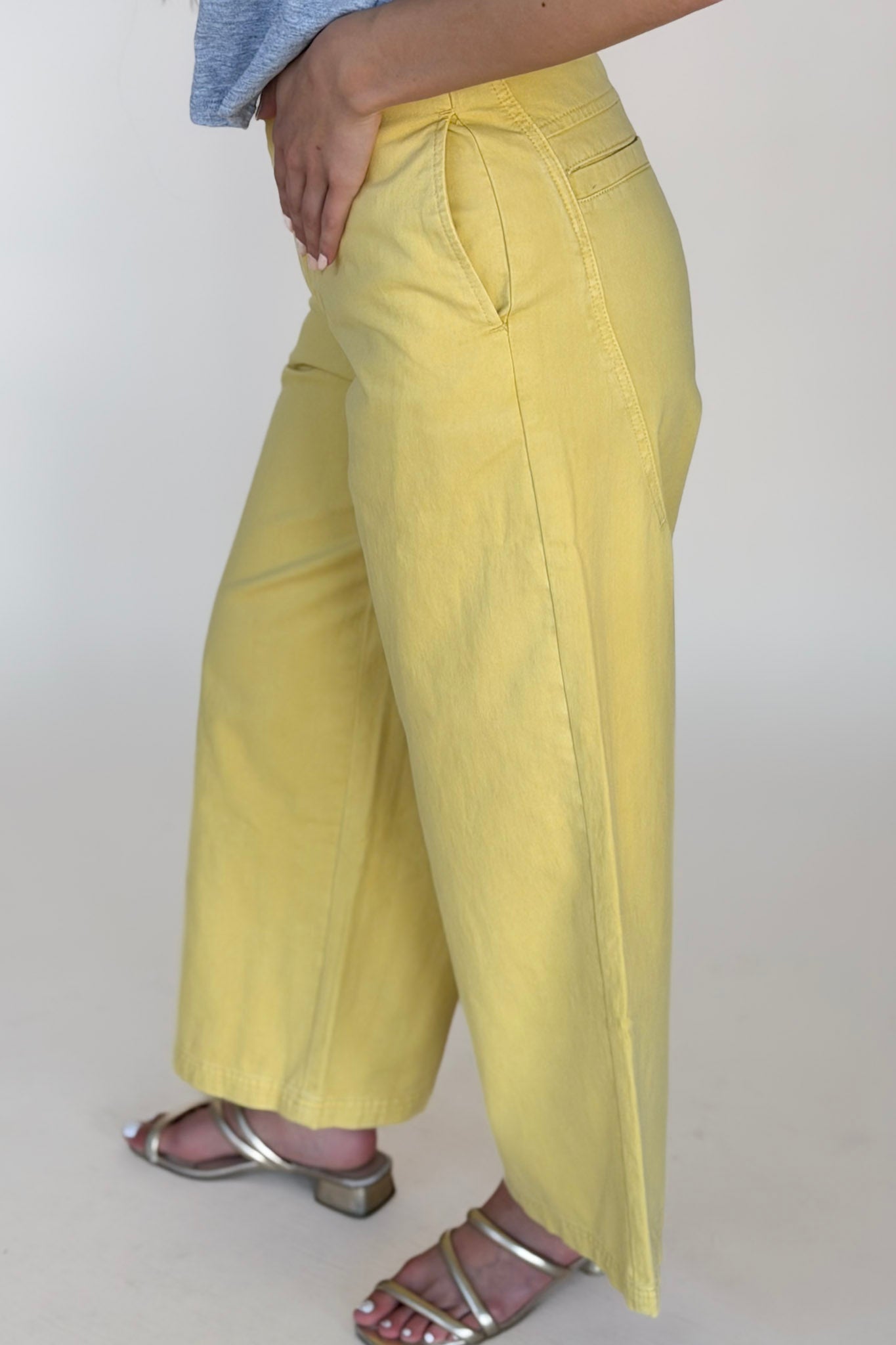 Lemon Cotton Barrel Pant
