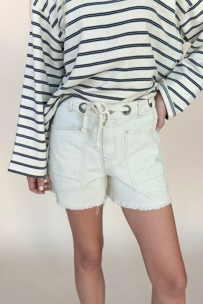 Saylor Hem Braid Short