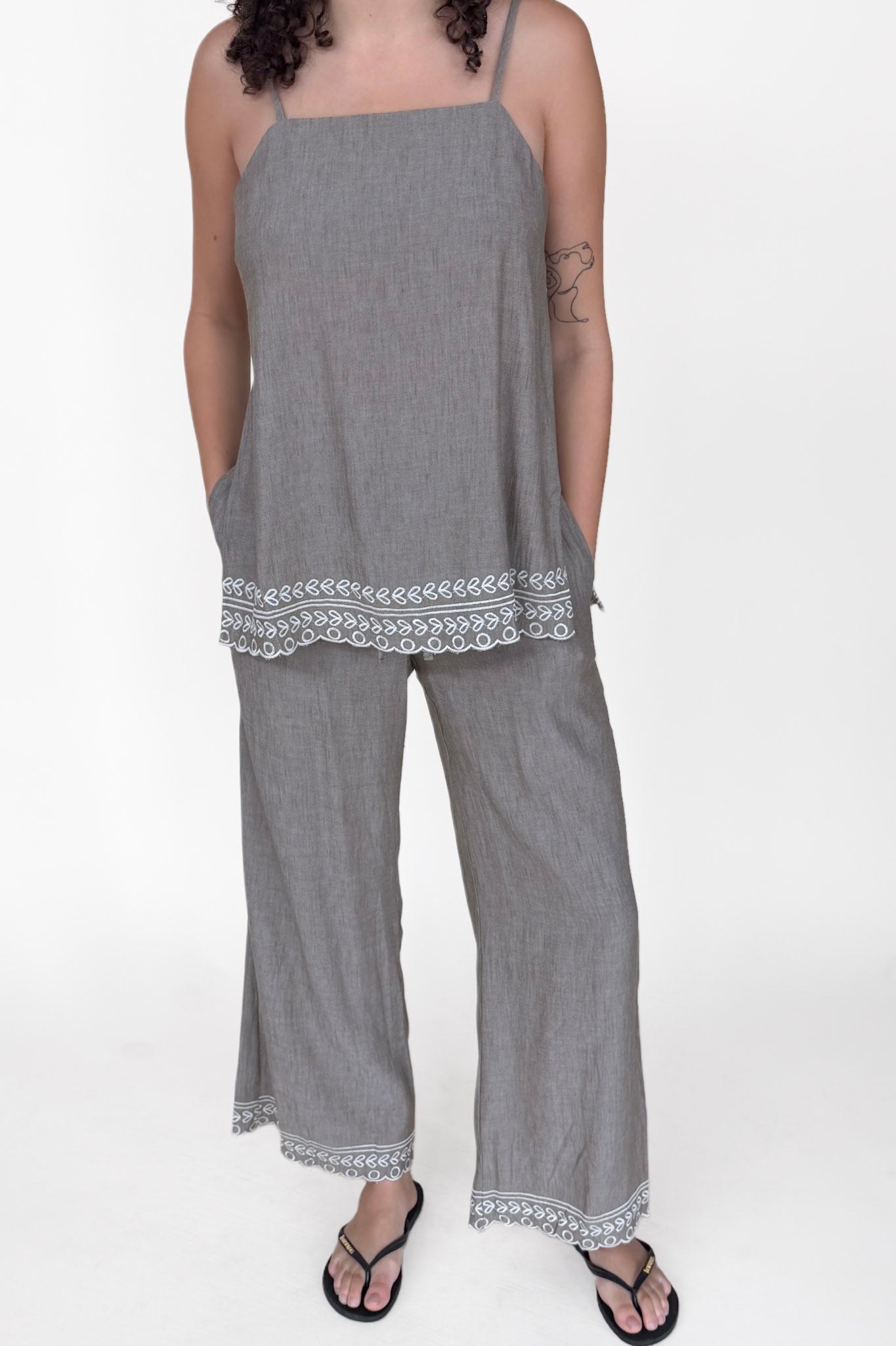 Sloane Embroidered Pant