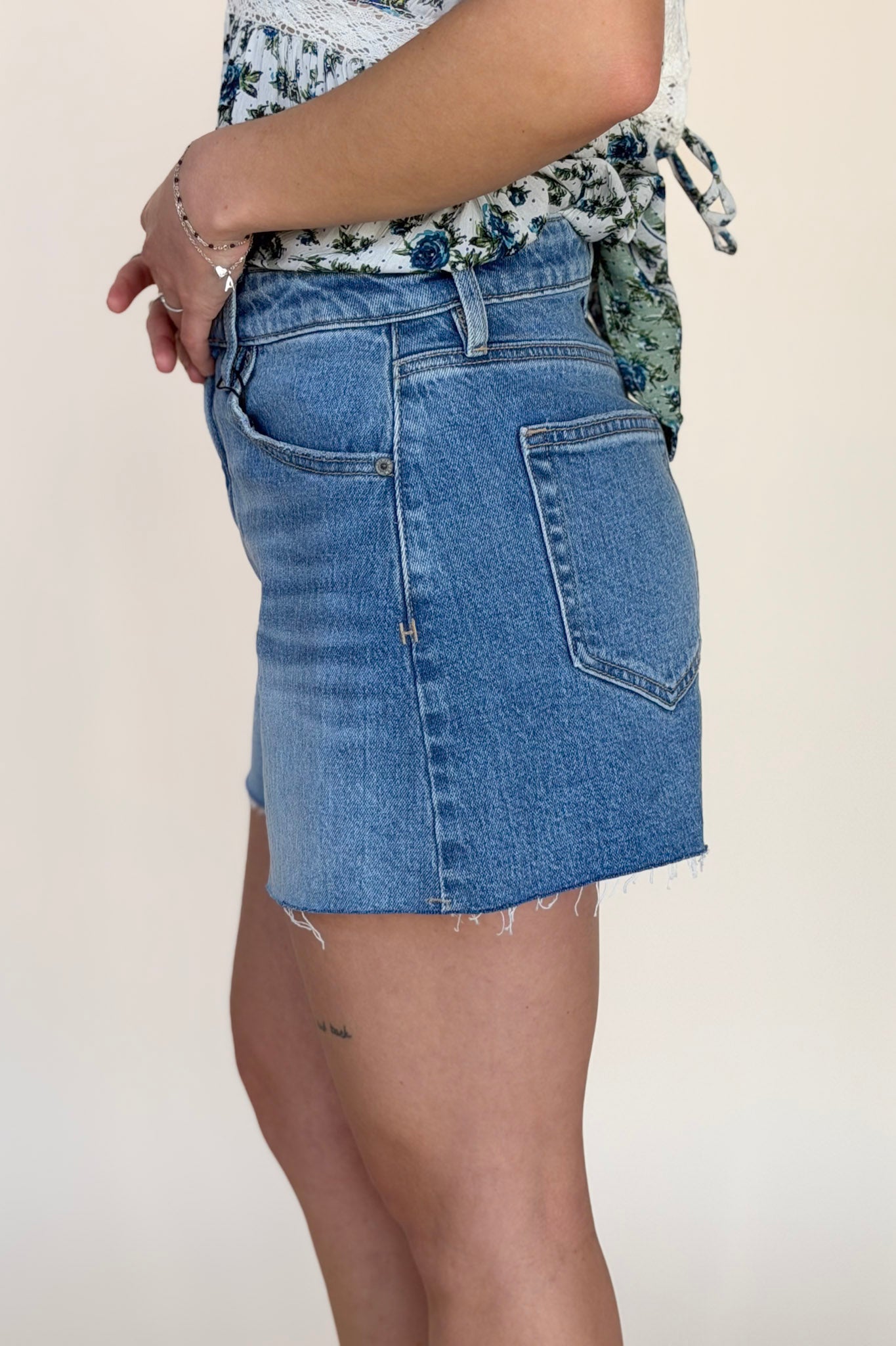 Hidden Ava Shorts