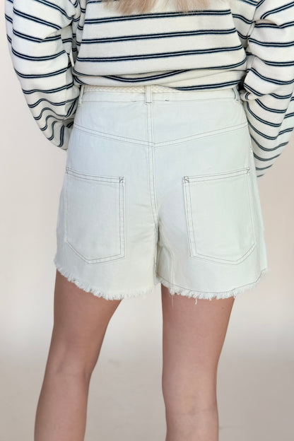 Saylor Hem Braid Short