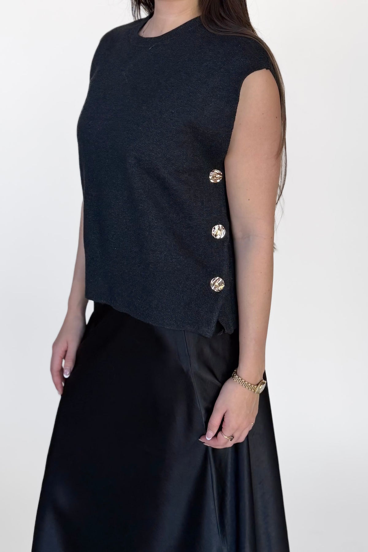 Ashlyn Sleeveless Sweater
