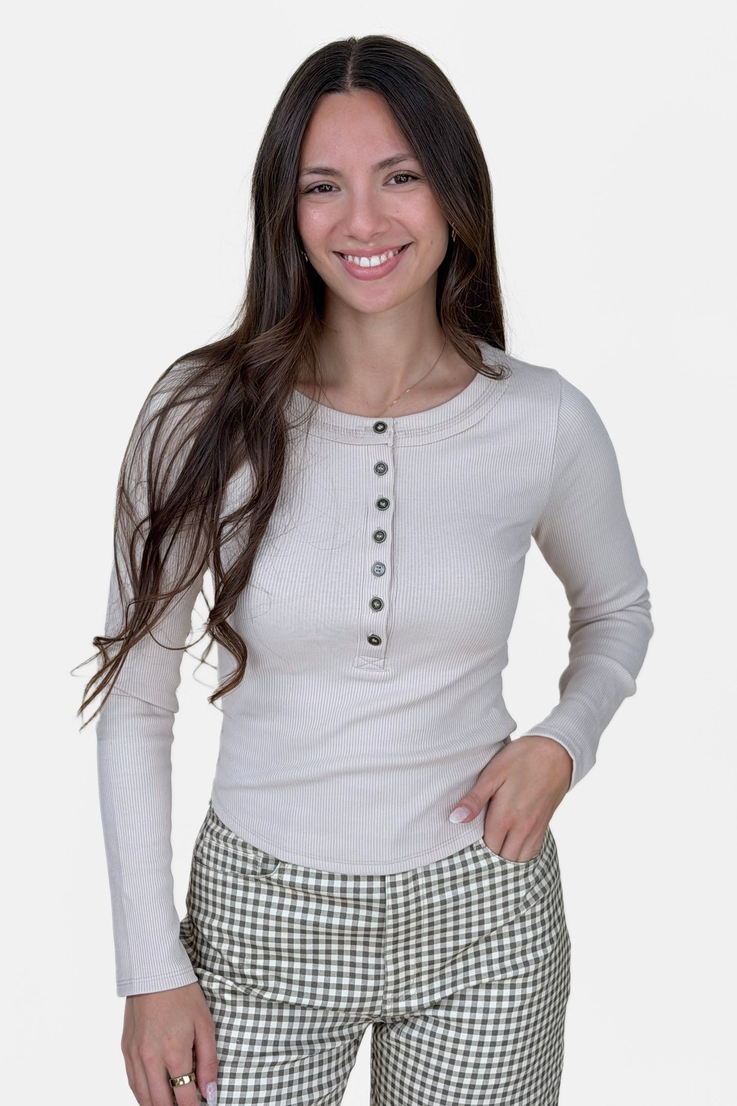 Abby Fitted Ribbed Henley