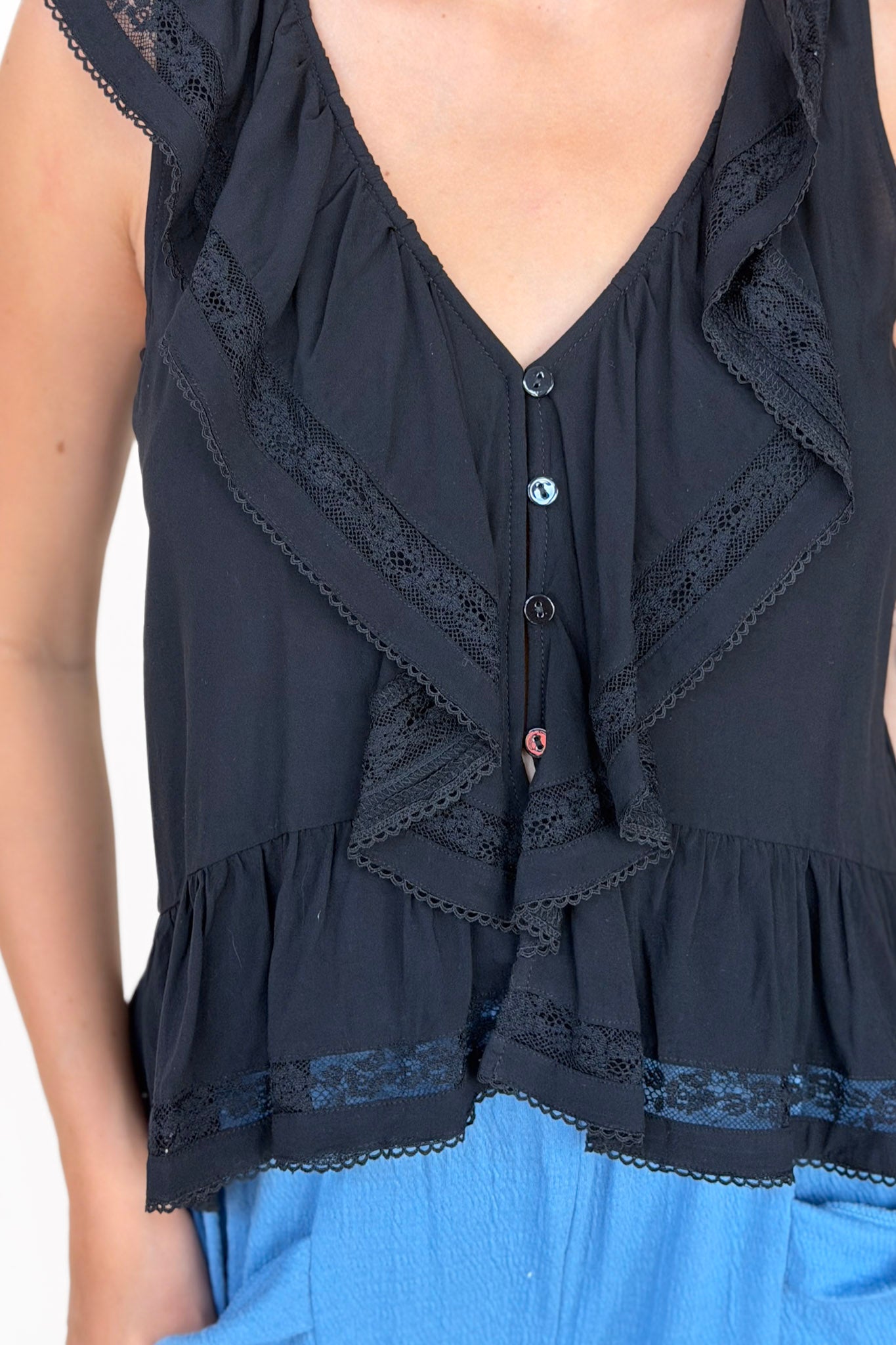 Tori Ruffle Sleeveless Blouse