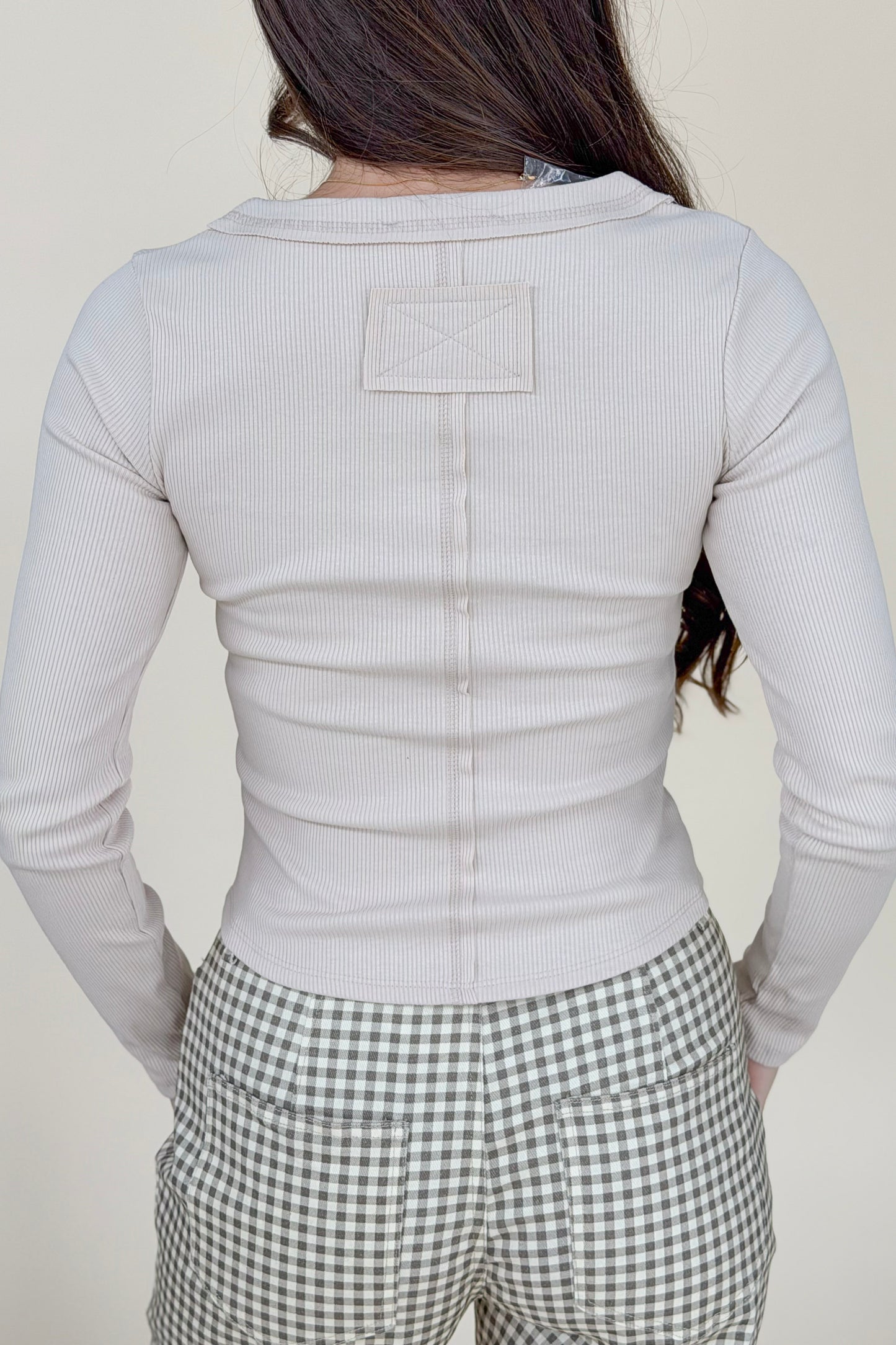 Abby Fitted Ribbed Henley