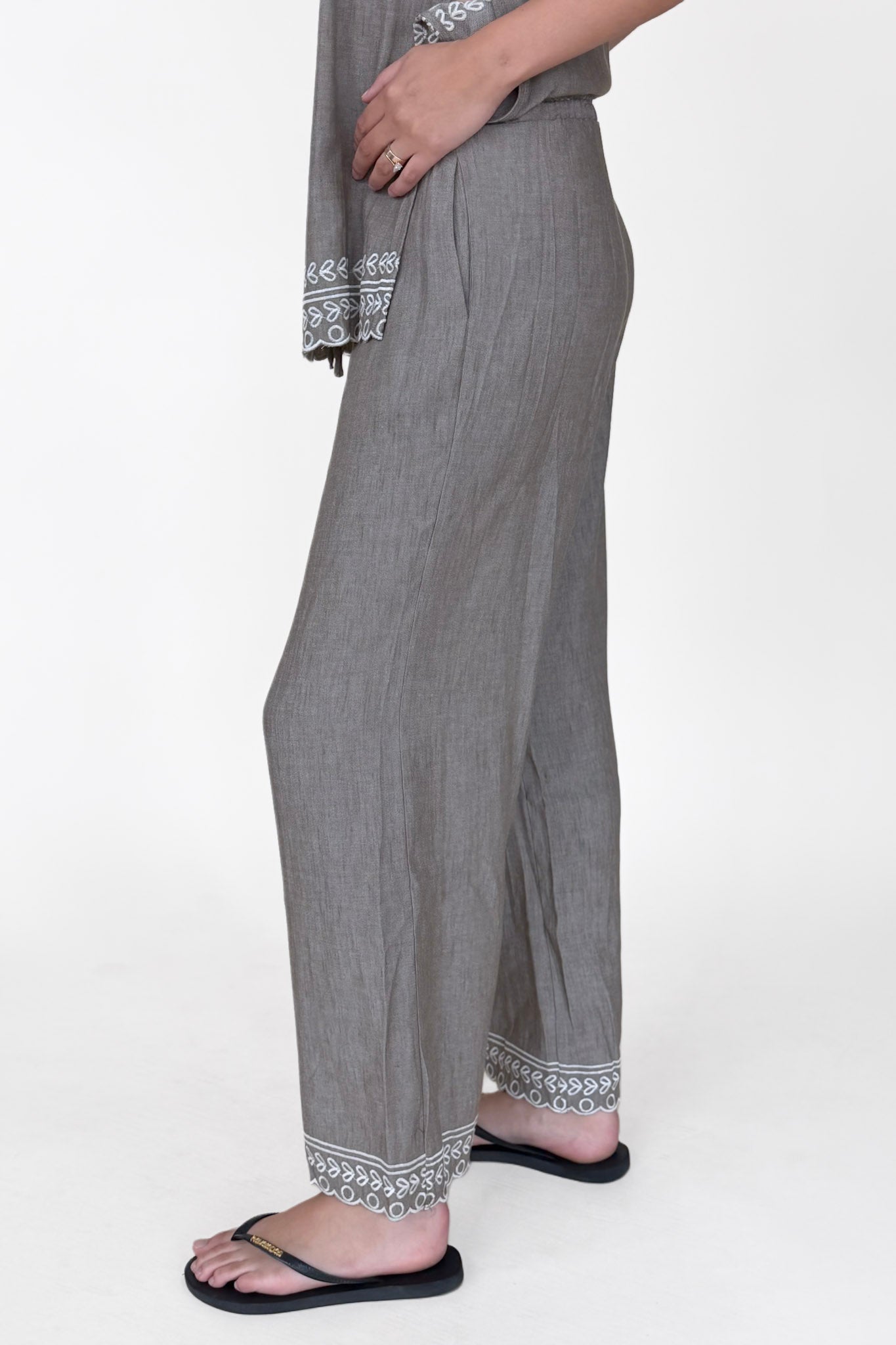 Sloane Embroidered Pant