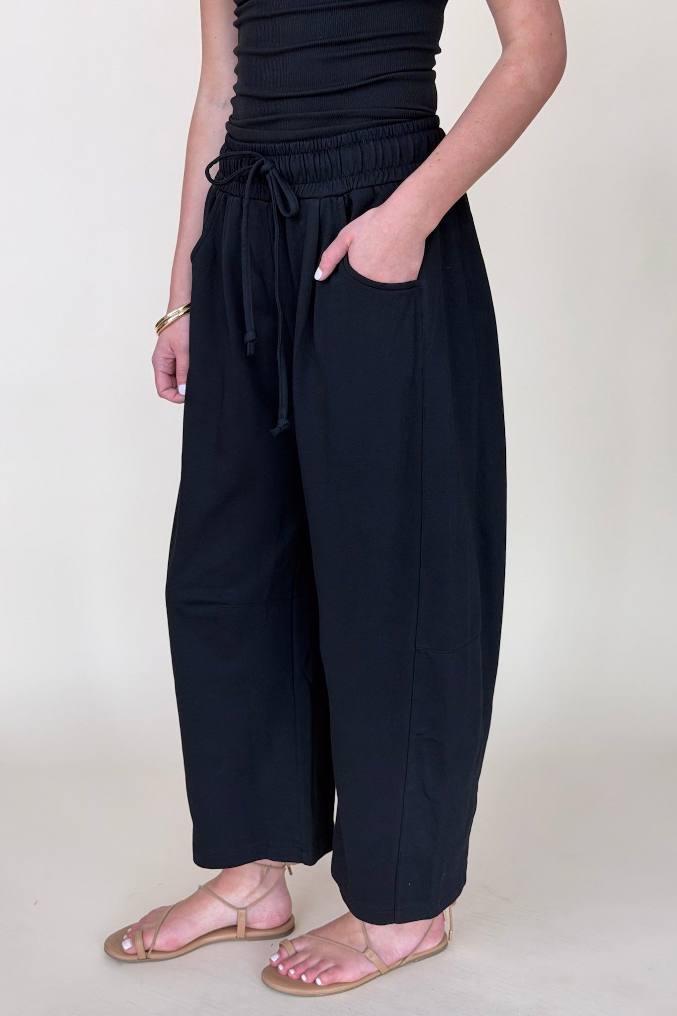 Sydney Barrel Leg Pant