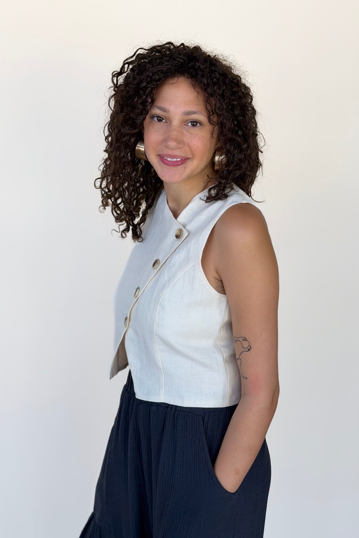 Bonnie Button Up Linen Vest