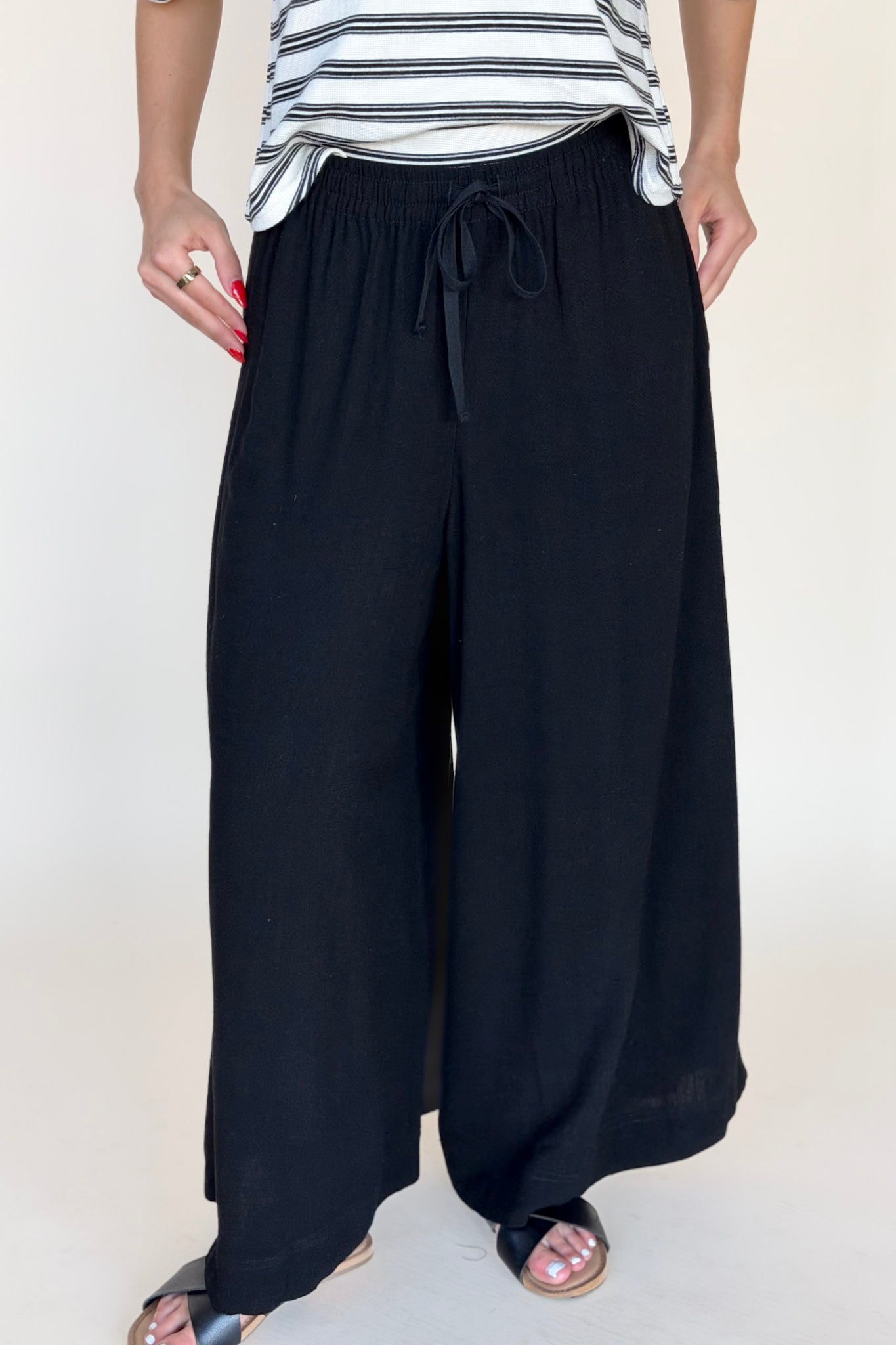 Mya Linen Wide Leg Pant