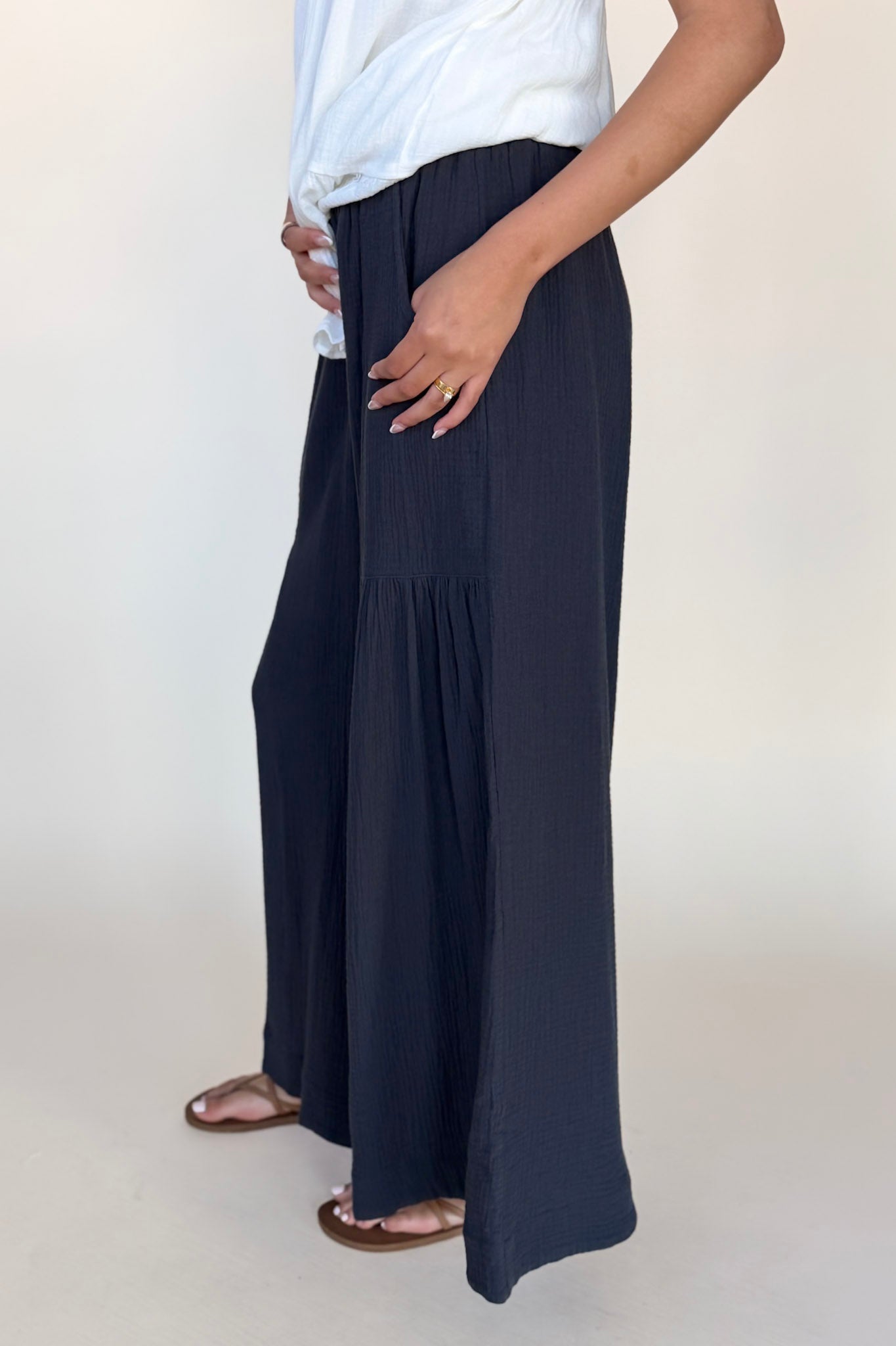 Cheryl Gauze Elastic Waist Pant