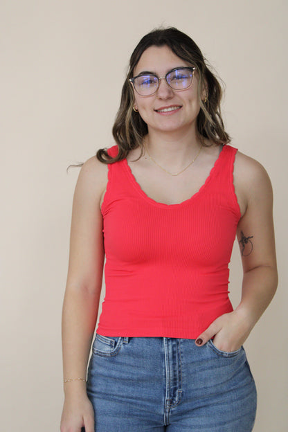 Scallop Edge Tank