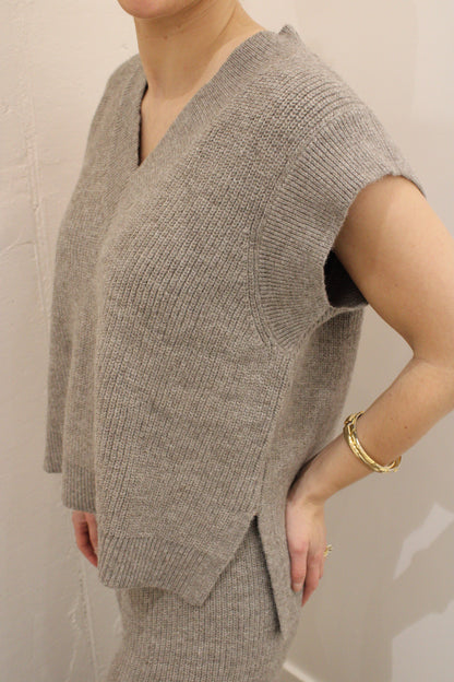 Aspen V-Neck Sweater Vest