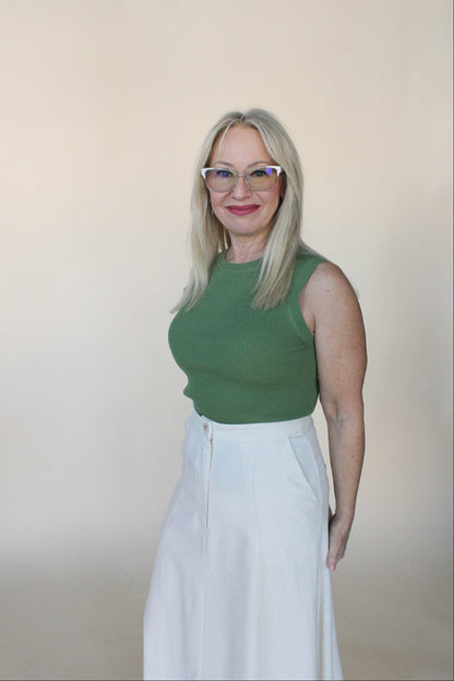 Light Knit Scoop Tank