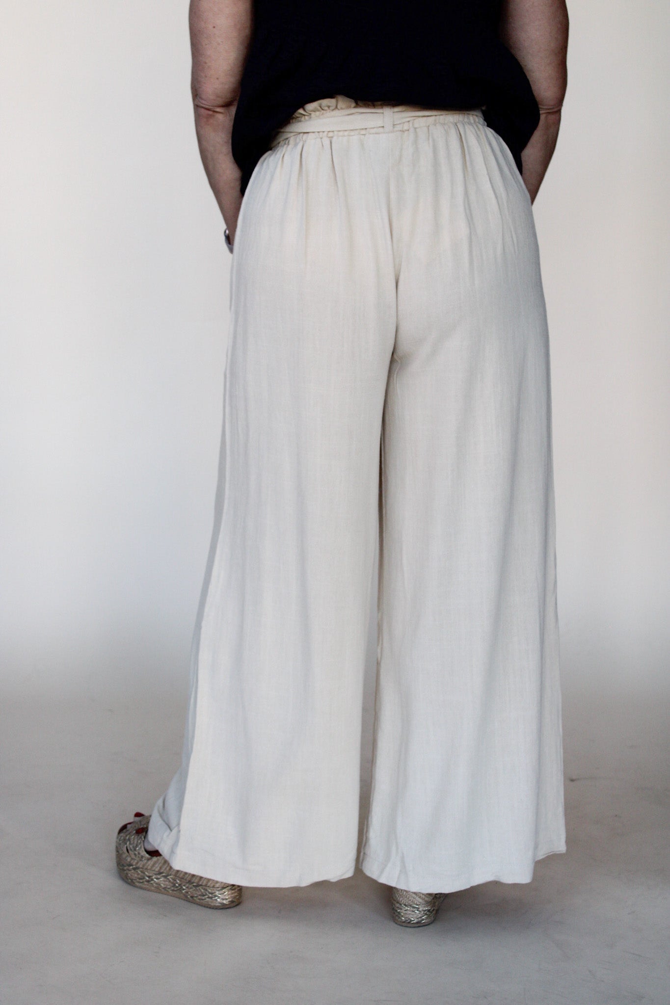 Victoria Wide Leg Pant