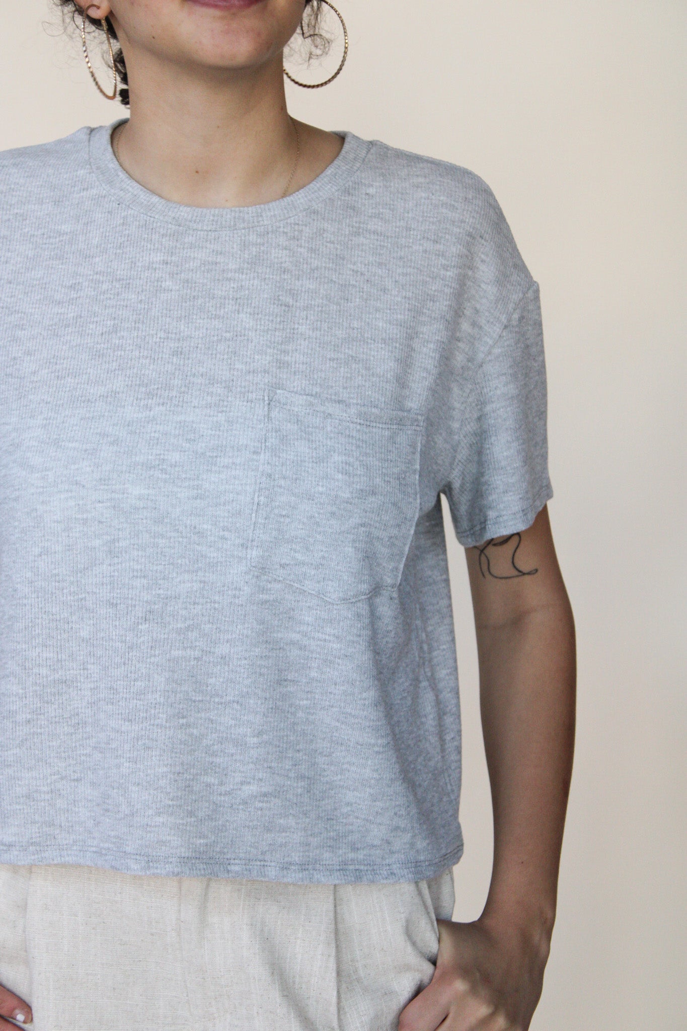 Tara short Sleeve Pocket Tee