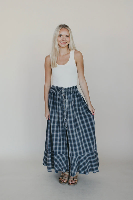 Promesa Plaid Skirt